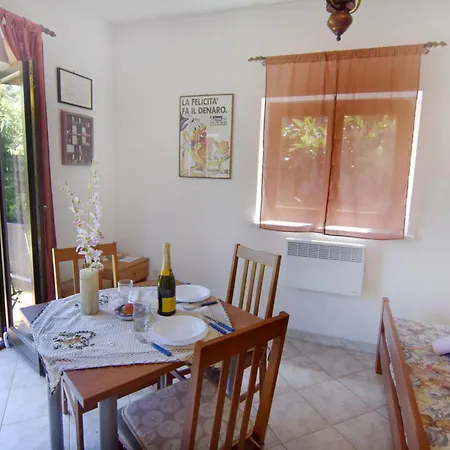 Vesna Peovic By Interhome * Zambratija (Istria)