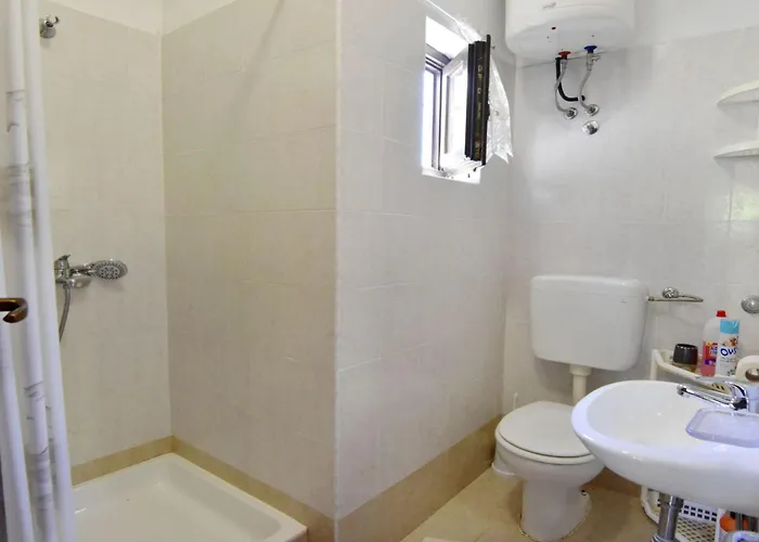 Vesna Peovic By Interhome *