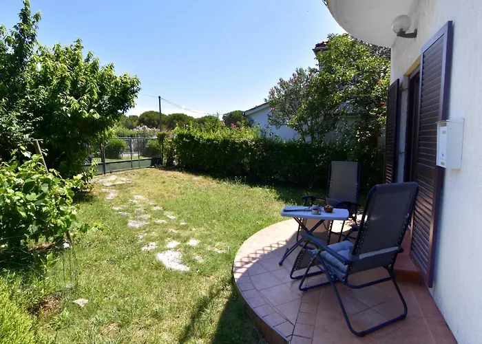 Vesna Peovic By Interhome *