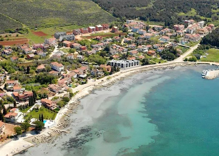 Apartman Vesna Peovic By Interhome